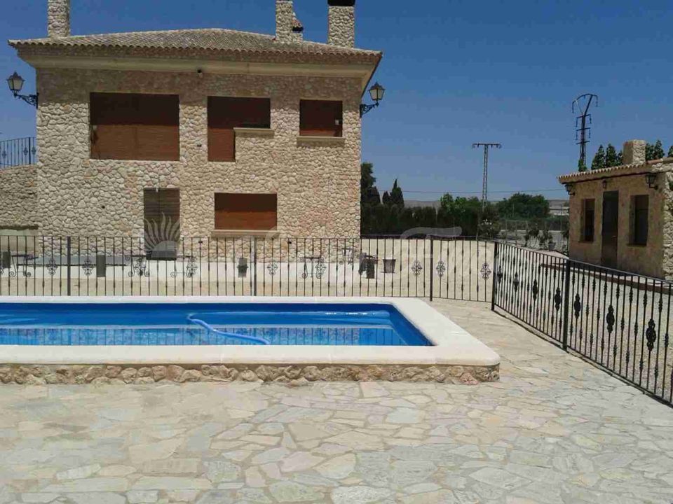 Villa i Villena, Alicante - foto 2
